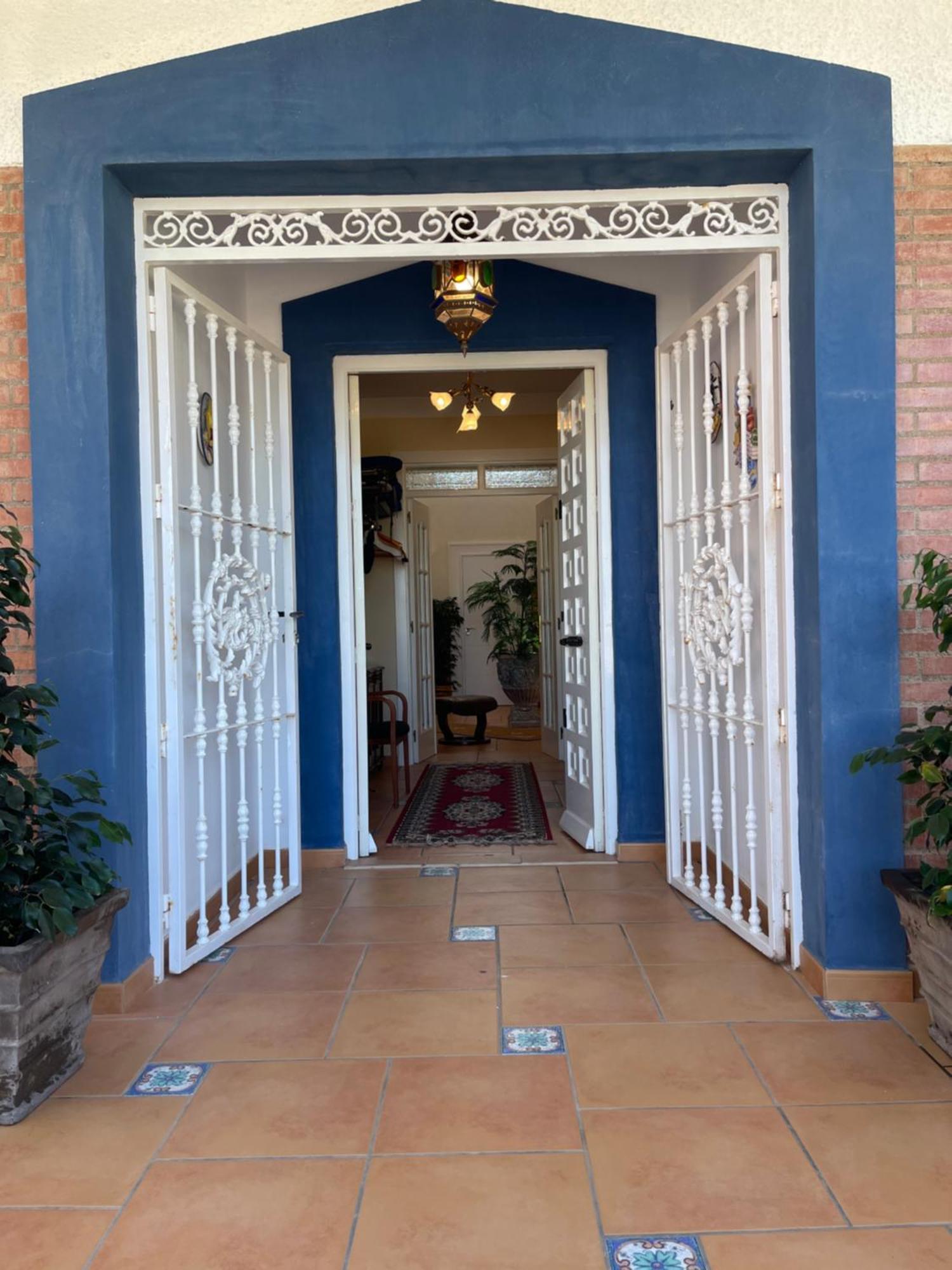 Anna'S Garden Bed & Breakfast Torrevieja Exterior photo