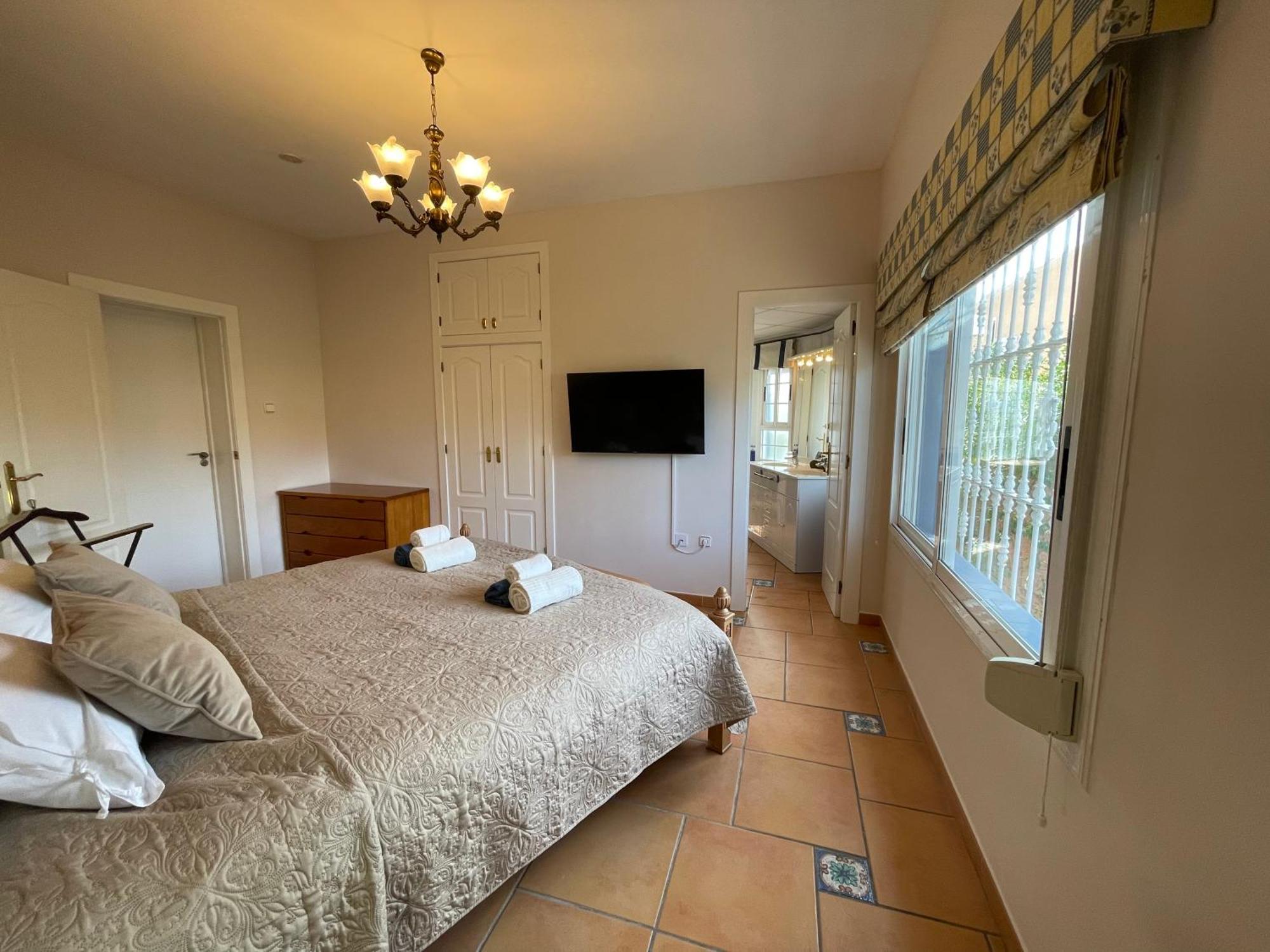Anna'S Garden Bed & Breakfast Torrevieja Room photo